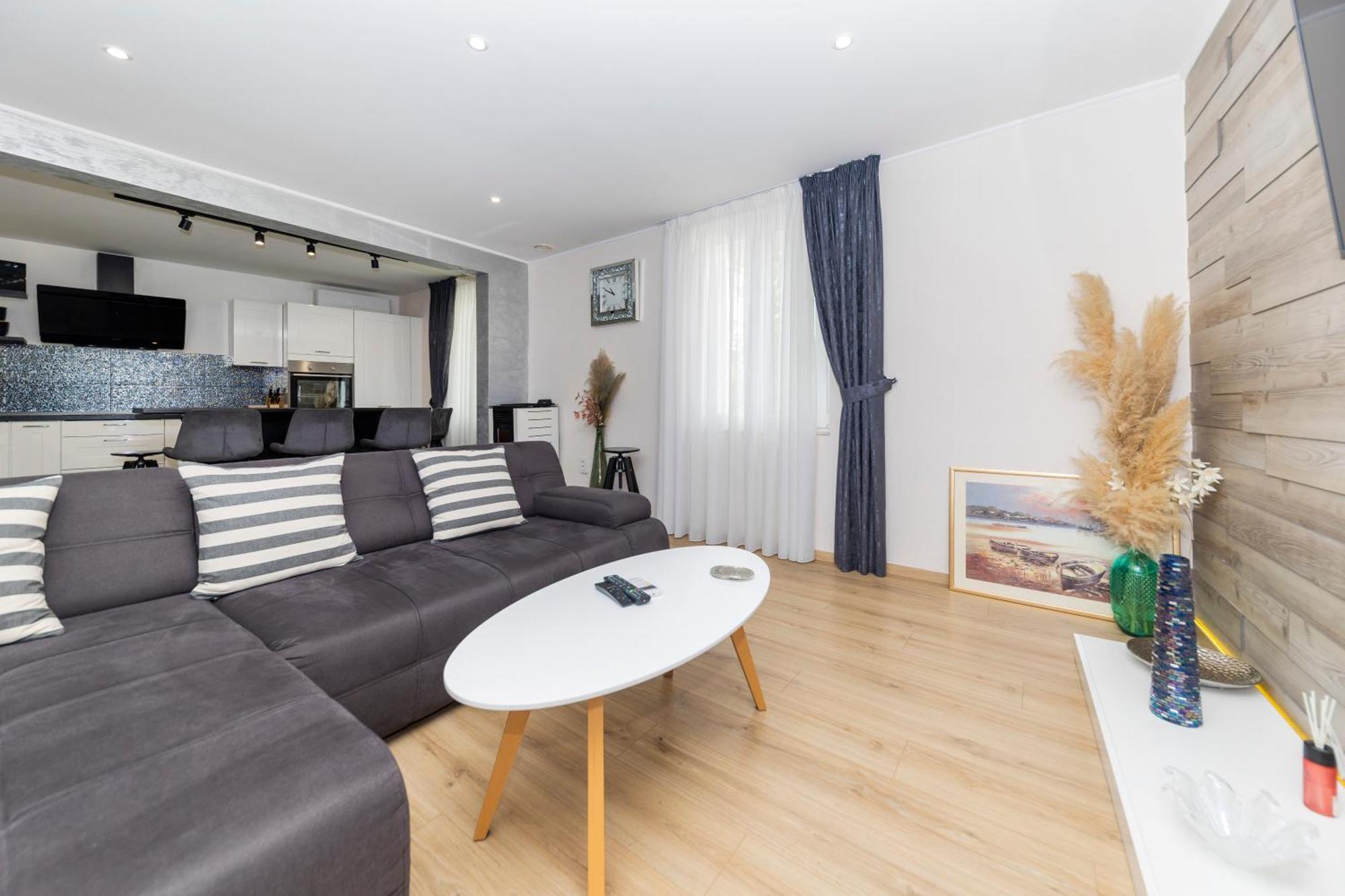 Nikky 2Br Apt. In Old Town Centre Zadar Eksteriør bilde