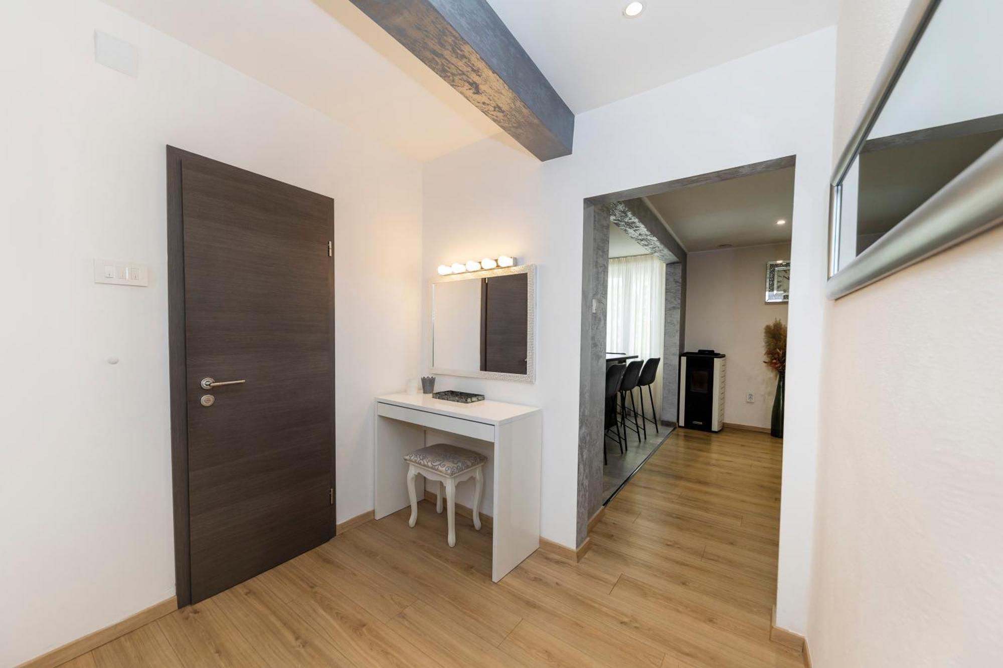 Nikky 2Br Apt. In Old Town Centre Zadar Eksteriør bilde